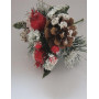 Gałązka ośnieżona z szyszkami, dziką różą i jagódkami 15 cm