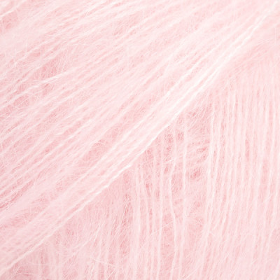 Włóczka Kid-Silk pastelowa różowa